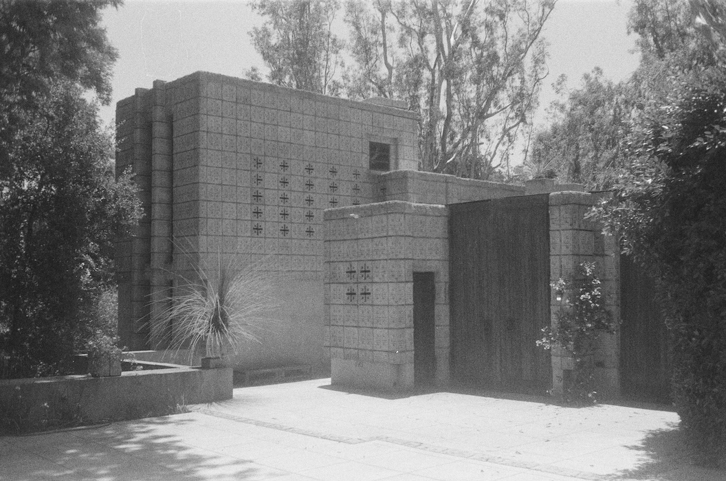 Photo 3 - Los Angeles